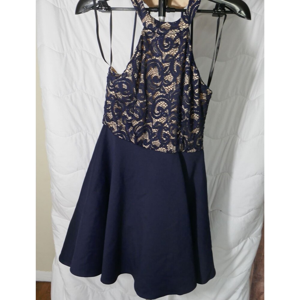 B Darlin Formal Dress size 15/16 Halter Open Back Navy Shimmer Lace Cocktail